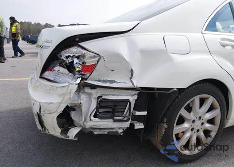 2008 Mercedes-Benz S 550 4Matic из США, поврежденный, VIN WDDNG86X18A204998